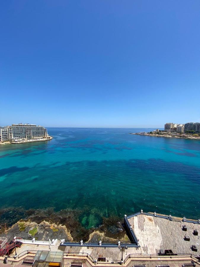 F2 - Lovely Two Bedrooms Flat Sea View, St Julians Saint Julian's Εξωτερικό φωτογραφία