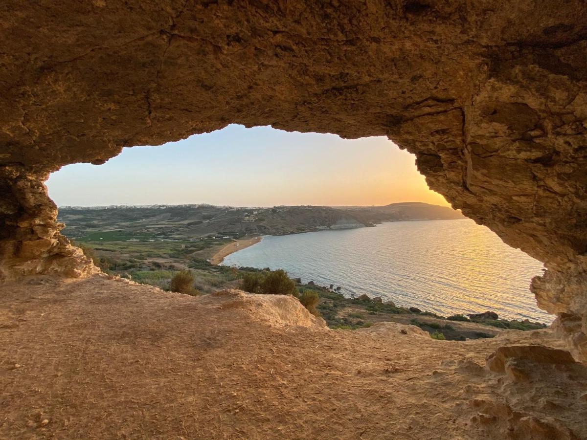 F2 - Lovely Two Bedrooms Flat Sea View, St Julians Saint Julian's Εξωτερικό φωτογραφία
